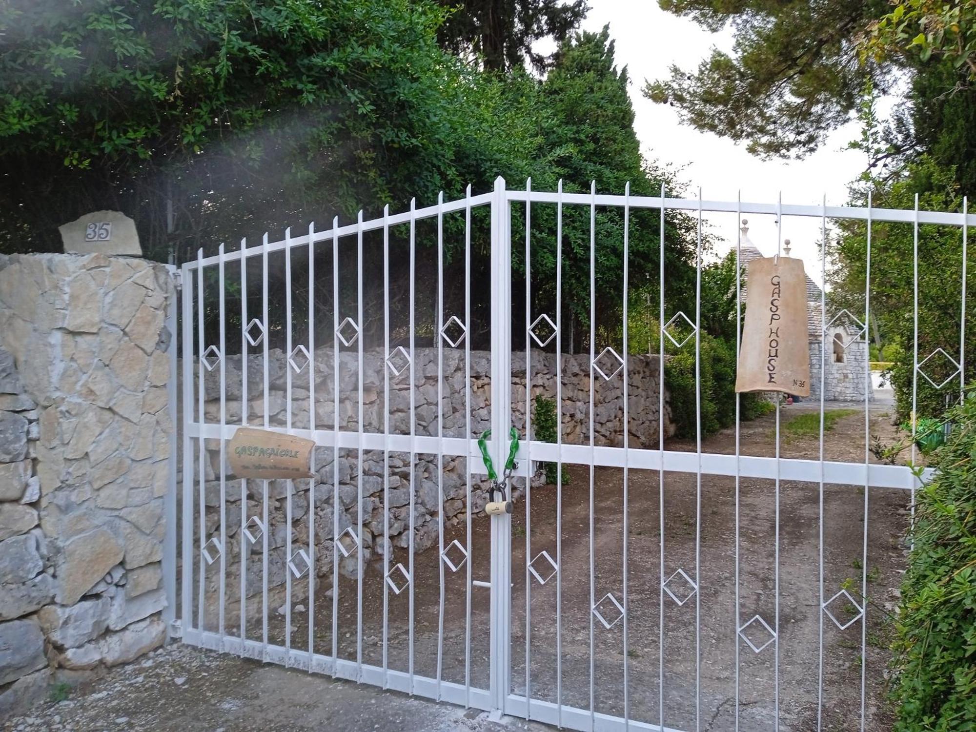 Gasphouse Villa Castellana Grotte Bagian luar foto