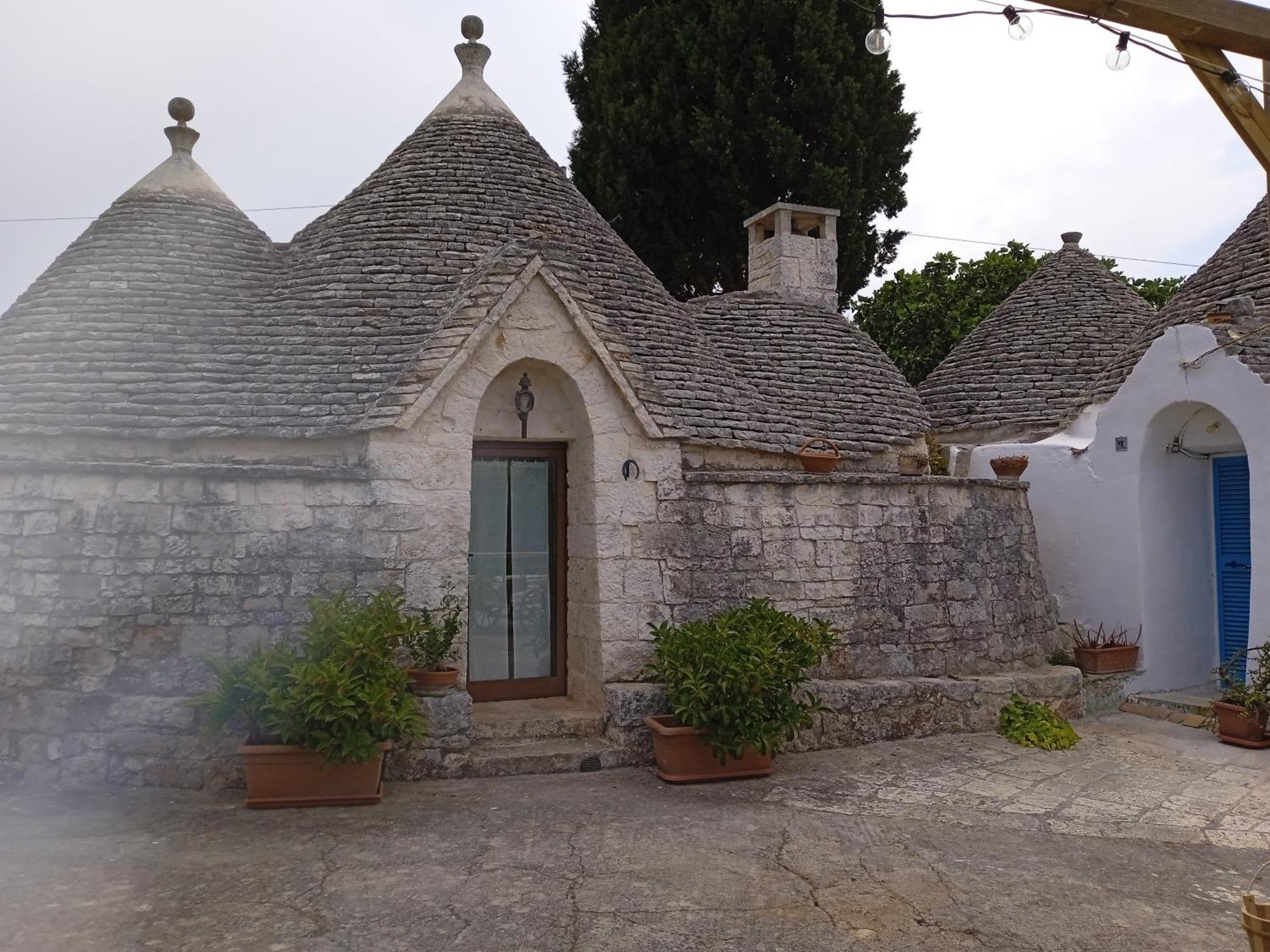 Gasphouse Villa Castellana Grotte Bagian luar foto