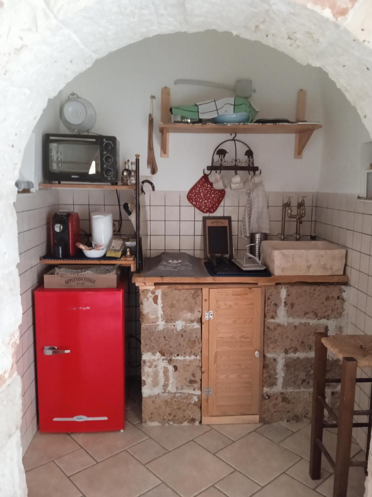 Gasphouse Villa Castellana Grotte Bagian luar foto