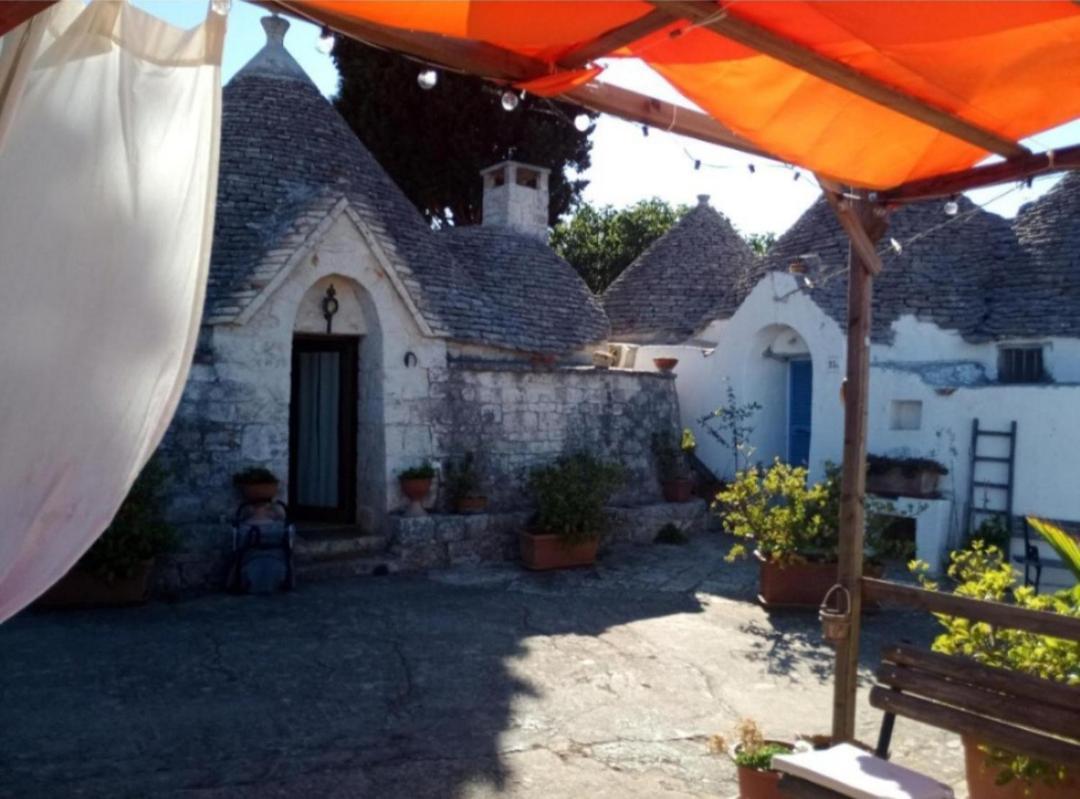 Gasphouse Villa Castellana Grotte Bagian luar foto