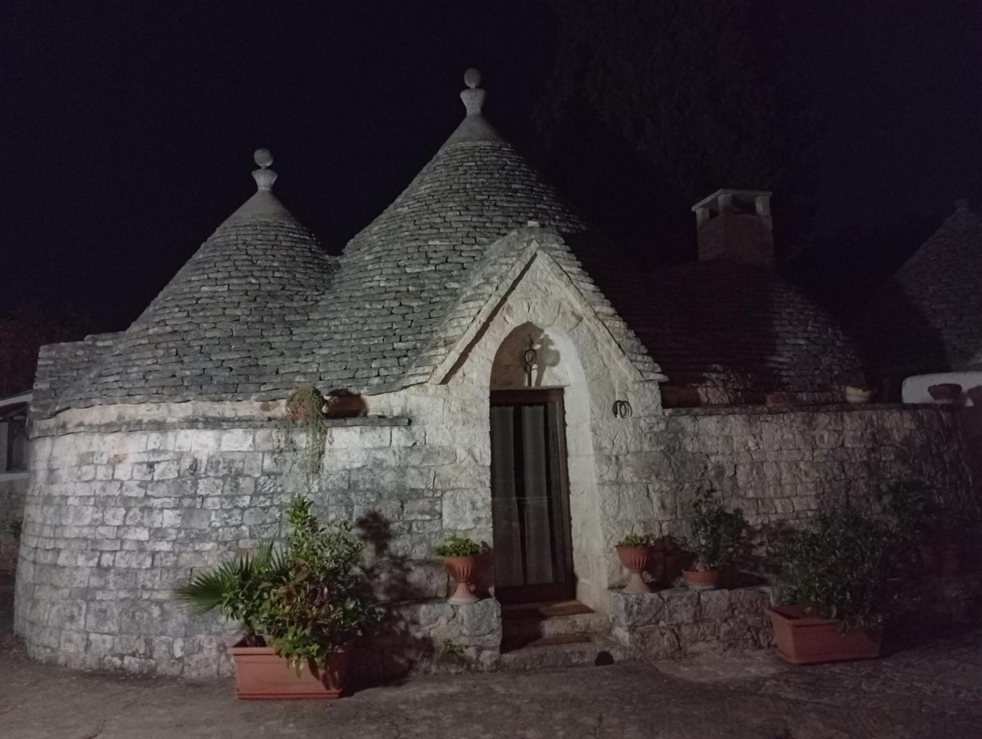 Gasphouse Villa Castellana Grotte Bagian luar foto